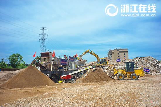 杭州:崇贤街道打造建筑垃圾资源化消纳闭环