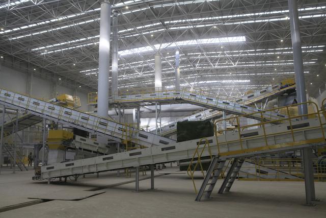 ���������׸����������̶�ʽ������ʩ�깤 ��ɴ����������������