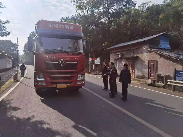 ��������������ִ�����ϴ�������������Υ���㵹