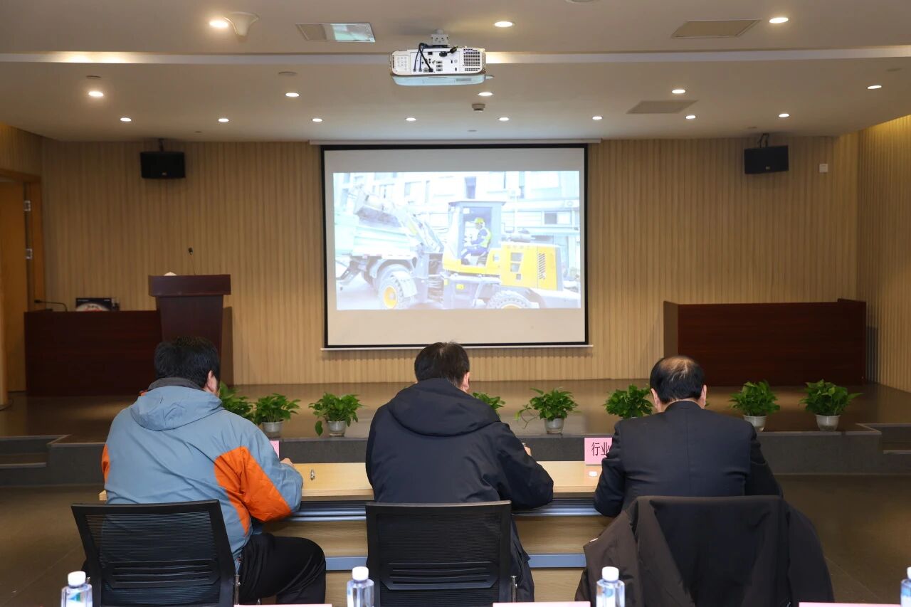 �Աȴٸ�ǿ���� �ǻ۸����ŷ���ح�з������Ŀ�չװ������������ģʽ���ܴ����